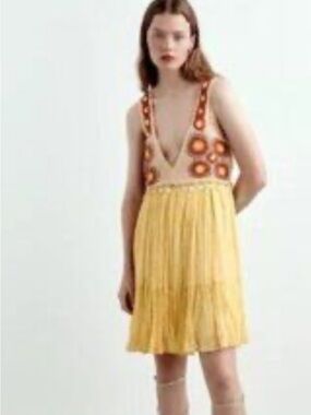 Zara  Crochet Beaded Yellow Backless Mini Dress Size Small New Without Tags